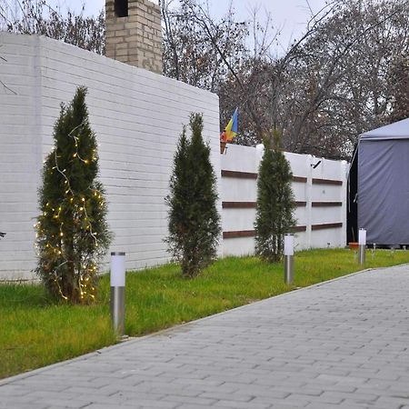 Отель Casa Andrei Брашов Экстерьер фото